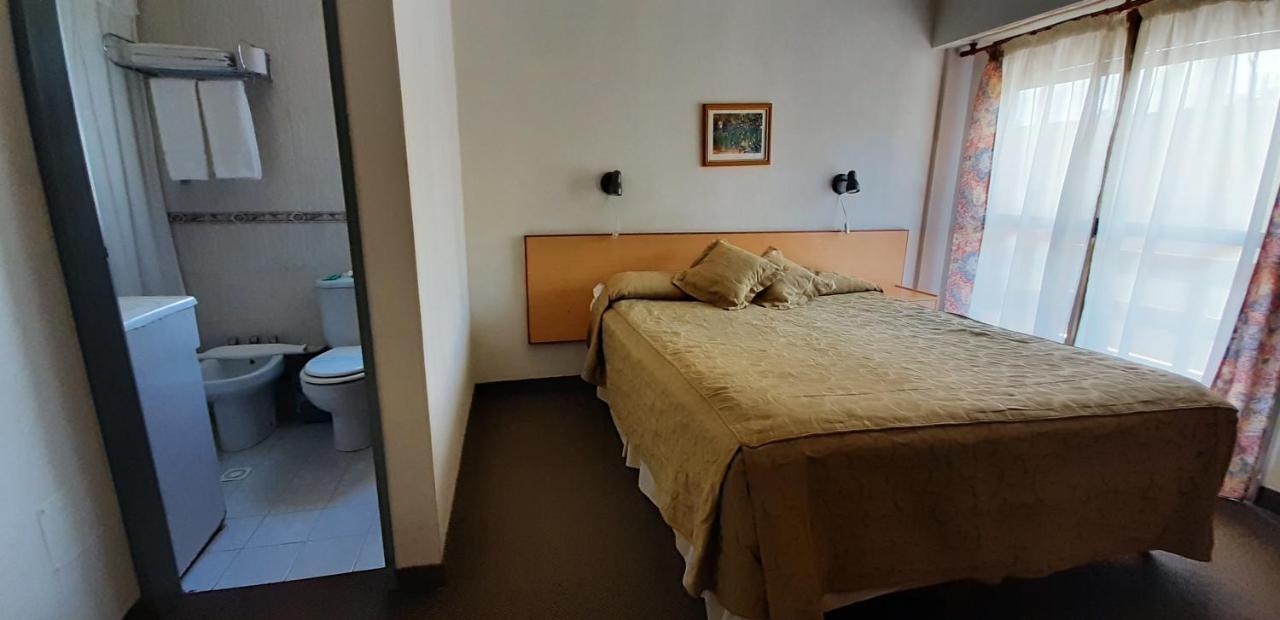 Patagonia Apart Hotel Puerto Madryn Extérieur photo