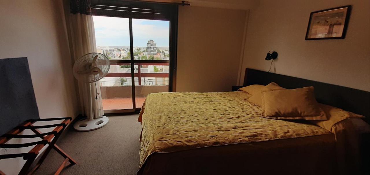 Patagonia Apart Hotel Puerto Madryn Extérieur photo